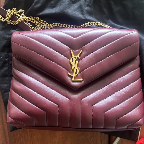 YSL burgundy Lou Lou bag size medium - Picture 4 of 17